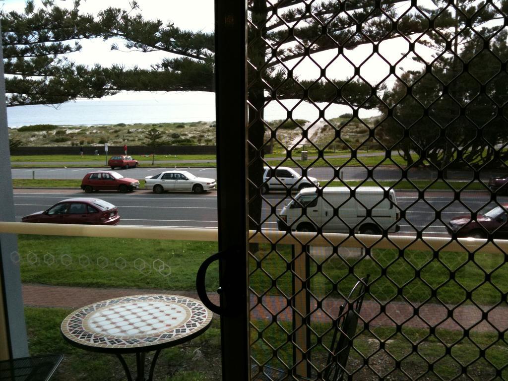 Adelaide - Semaphore Beach Front Eksteriør bilde